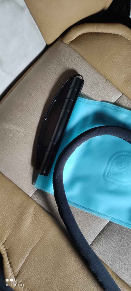 JR Gear 2L Water Bladder Blue