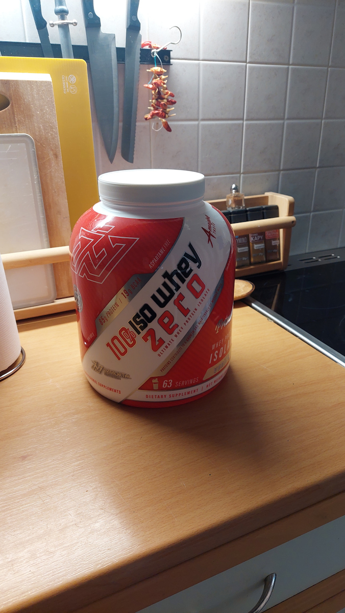 Immortal Nutrition 100% Iso Whey Zero Whey Protein with Strawberry Flavor 2x2kg