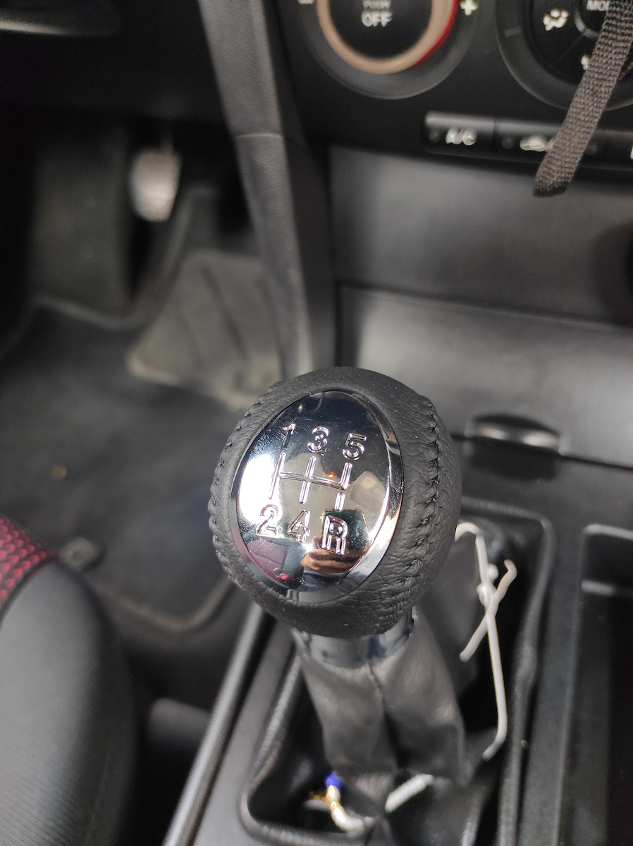 NTY für Mazda 3 / 5 / 6 / Vormachtstellung / RX-8 Schwarz