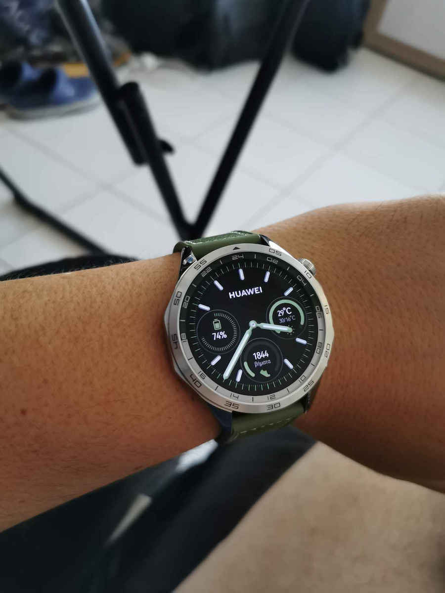 Huawei Watch GT 4 Stainless Steel 41mm Waterproof with Heart Rate Monitor (White Leather Strap)
