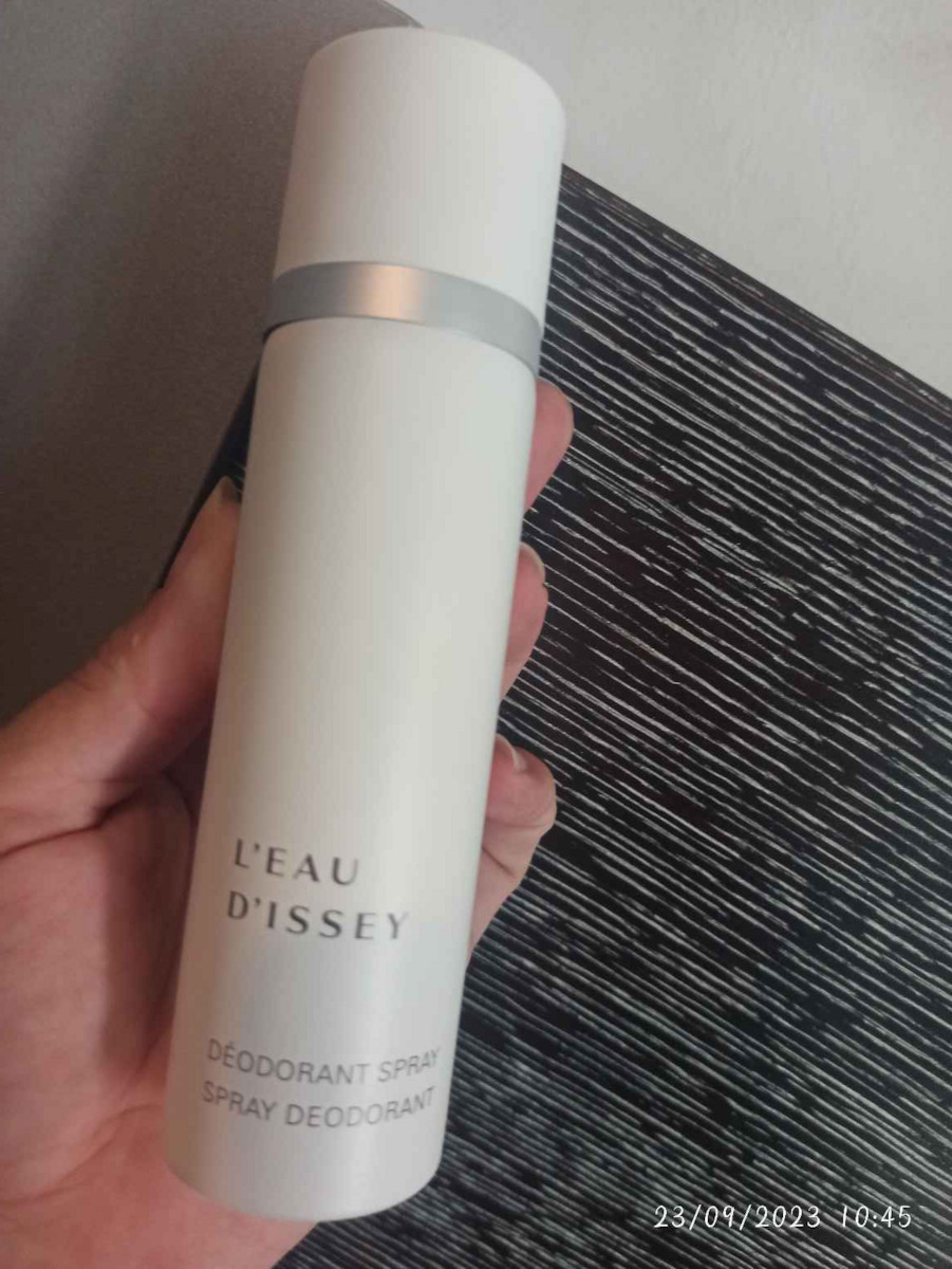 Issey Miyake L' Eau D' Issey Deodorant als Spray 100ml