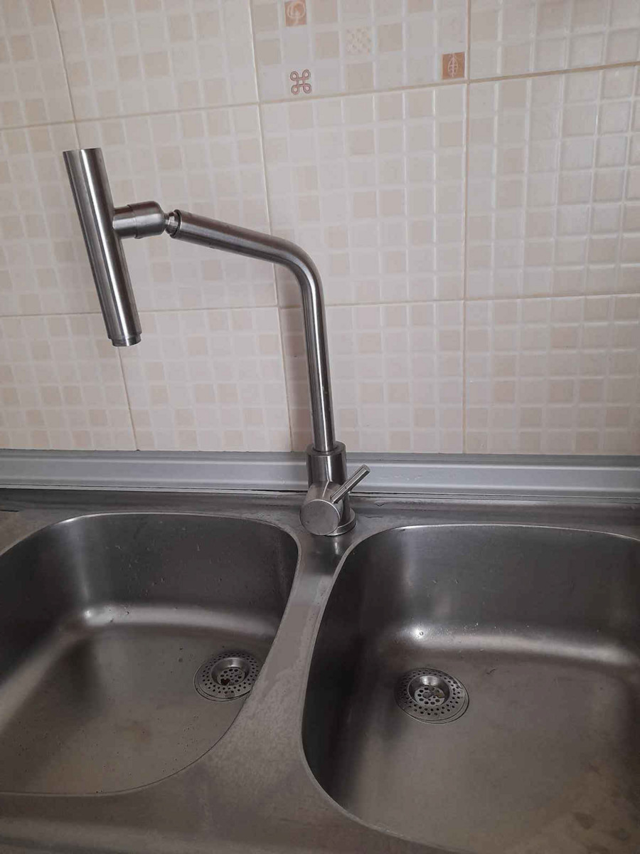 Tall Silver Kitchen Counter Faucet with Shower