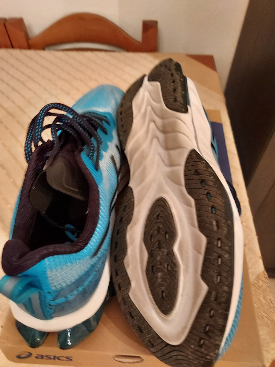 eldoreso asics ２着セット　ランニングショーツ　アシックス ASICS Kinsei Blast LE 2 1011B592-300 Ανδρικά Αθλητικά