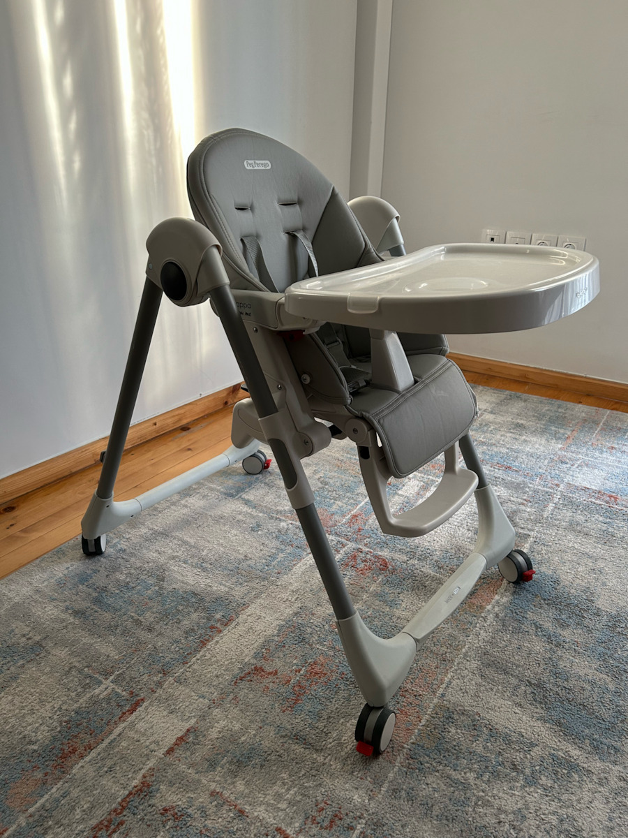 Peg Perego Prima Pappa Follow Me Scaun Înalt De Masă Bebe Pliabil Cu Înălțime Reglabilă Bej