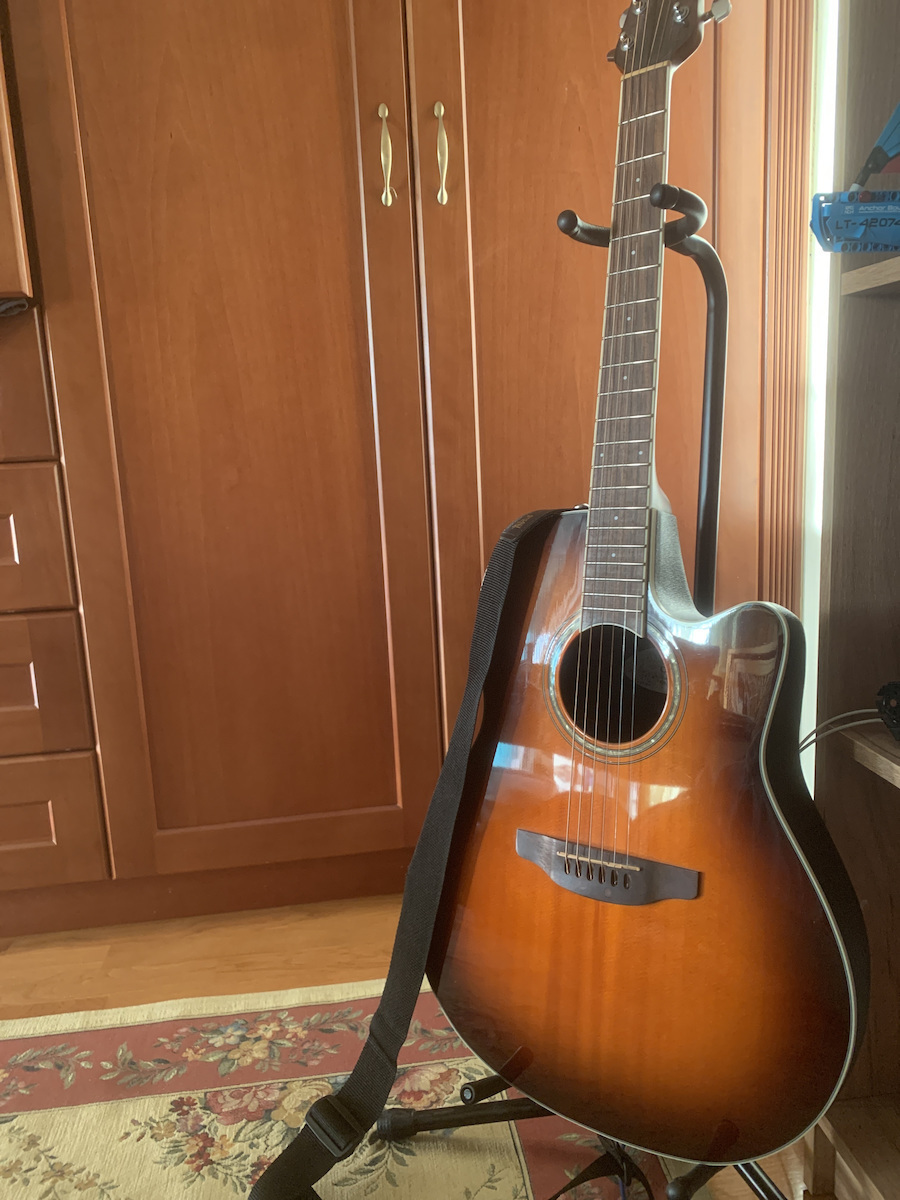 Ovation Semi-Akustik Gitarre CS24-1 Celebrity Standard Ausschnitt Sunburst
