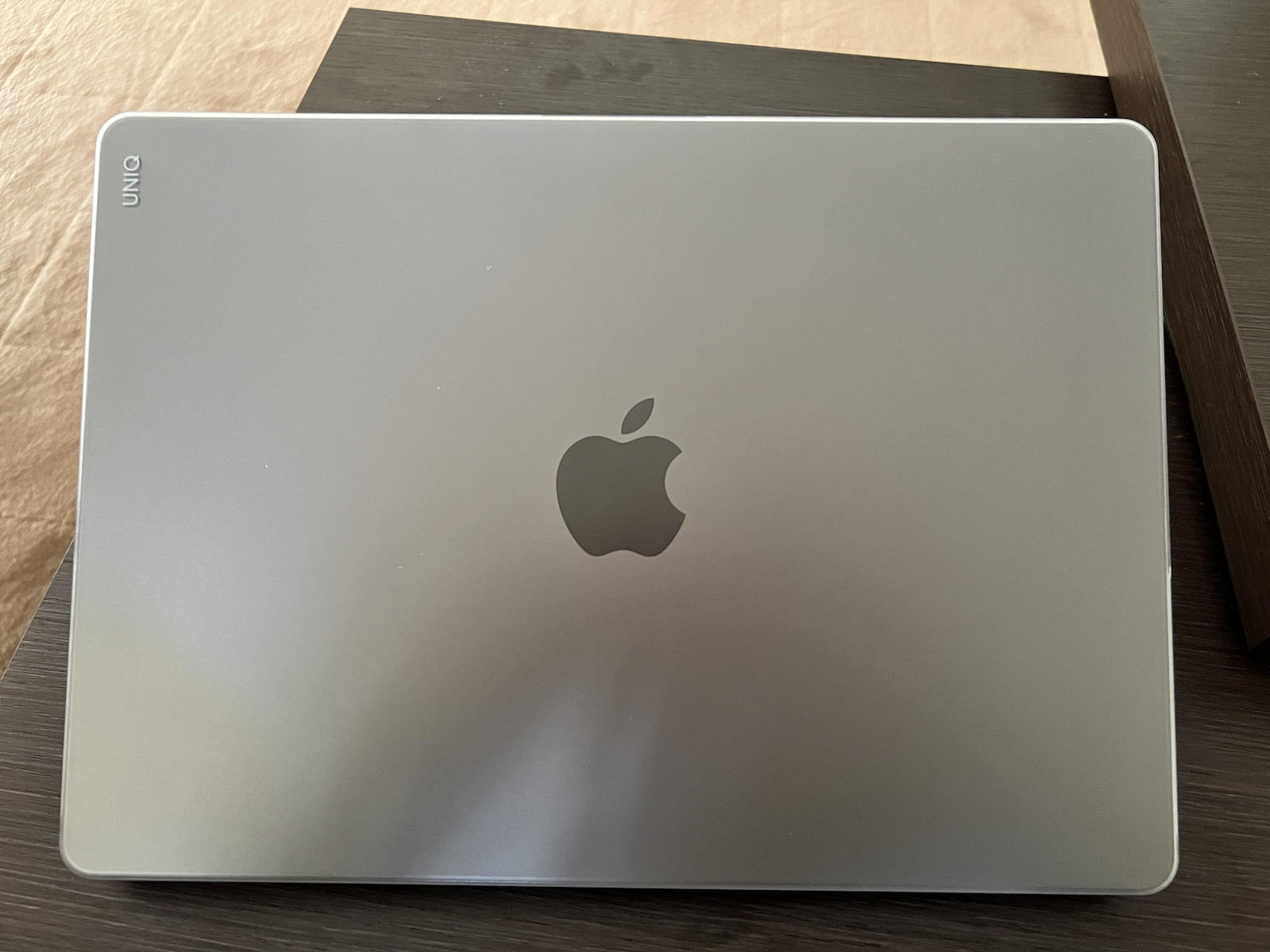 Uniq Κάλυμμα για Laptop 14" σε Διάφανο χρώμα UNIQ-MP14(2021)-CLAROMCLR