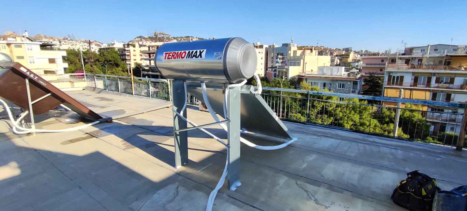 Termomax Ηλιακός Θερμοσίφωνας 160lt Glass Διπλής Ενέργειας 4τ.μ. Επιλεκτικός