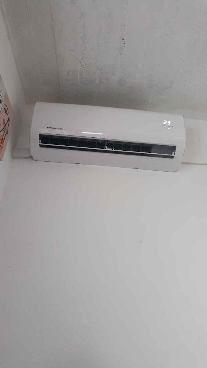 Heinner Inverter Air Conditioner 24000 BTU A++/A+ HAC-CR24WHN