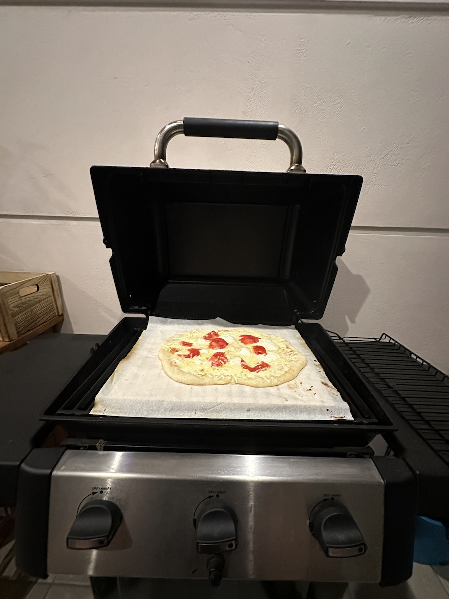 Broil King Gem 310 Grătar pe gaz Din fontă Grătar 55bucx34buccm cu 3 buc 6.9kW
