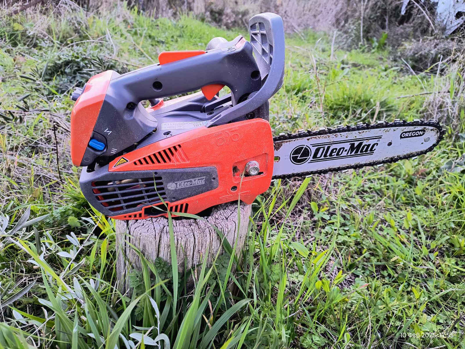 Oleo-Mac GST 250 Baumschneider Benzin-Kettensäge 2.6kg mit Schiene Schnitzklinge 25cm und Easy Start