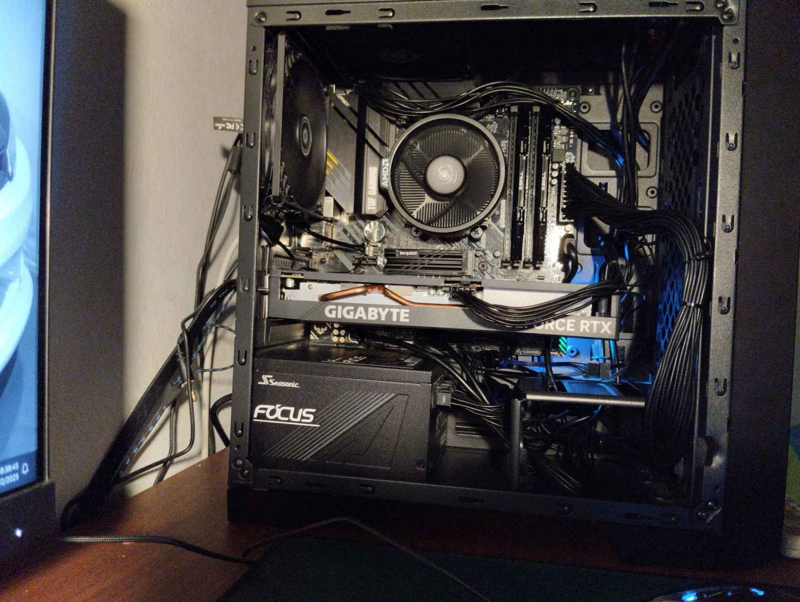 Asus TUF Gaming B550M-Plus Motherboard Micro ATX με AMD AM4 Socket 90MB14A0-M0EAY0