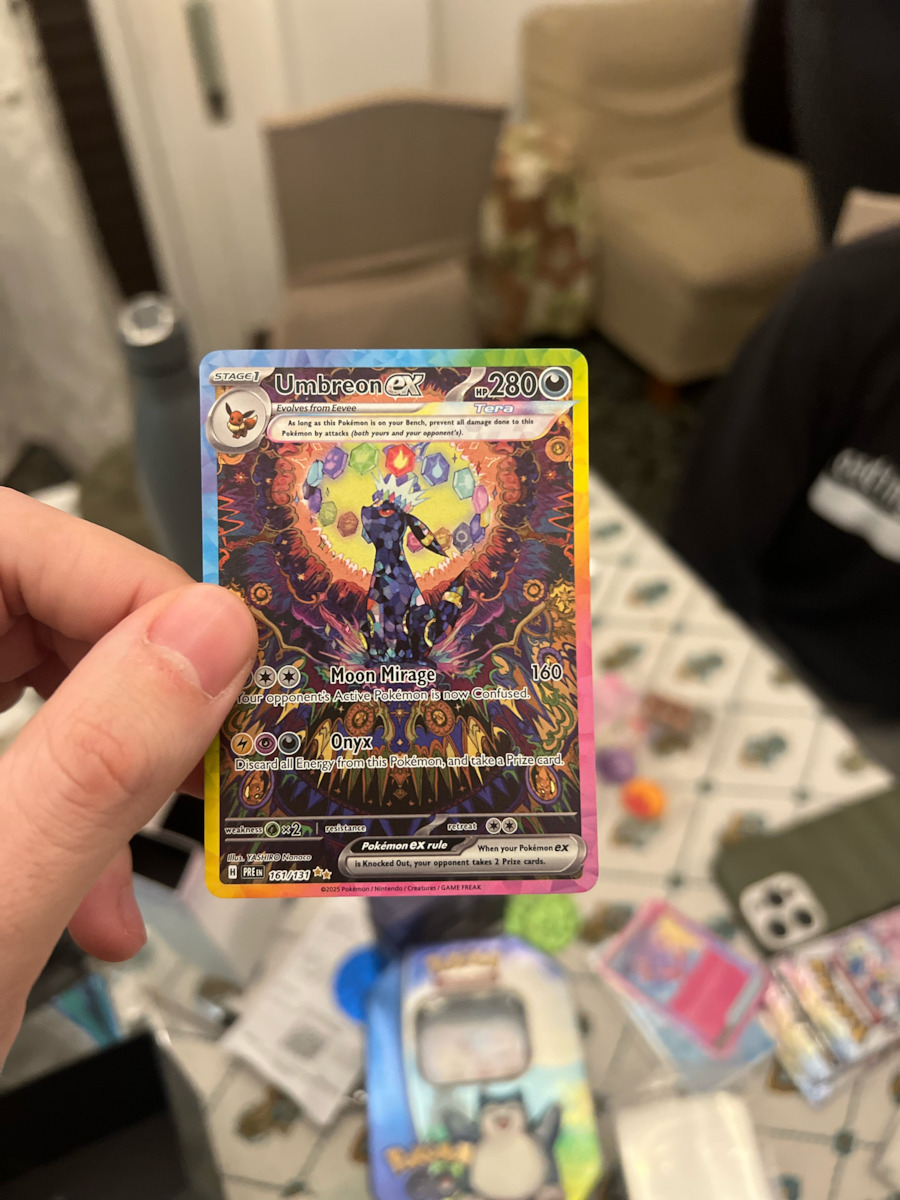 Pokemon Elite-Trainer-Box Prismatische Entwicklungen Scharlachrot & Violett Elite-Trainer-Box