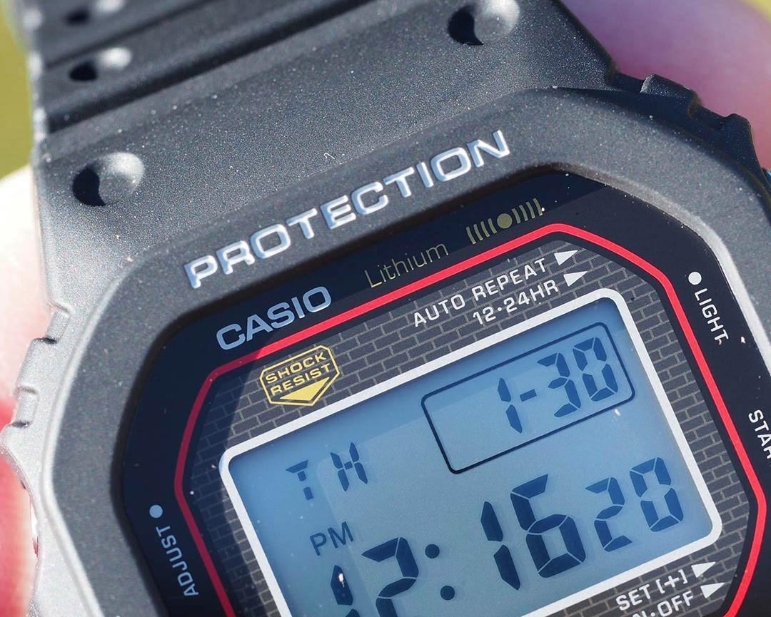 Casio G-shock Ψηφιακό Ανδρικό Ρολόι Χρονογράφος Μπαταρίας με Μαύρο Καουτσούκ Λουράκι