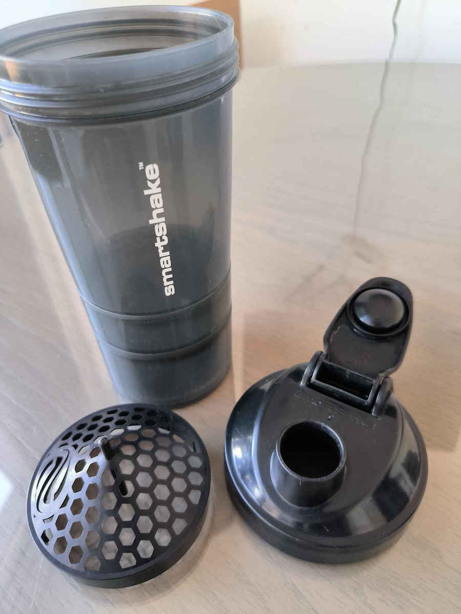 SmartShake Original2Go Plastic Protein Shaker 600ml Gray
