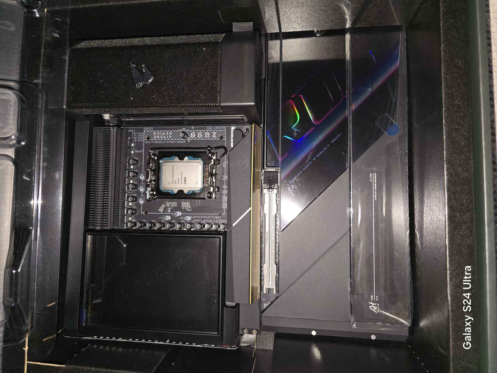 Gigabyte Z890 Aorus Xtreme AI Top Wi-Fi Motherboard Extended ATX με Intel 1851 Socket