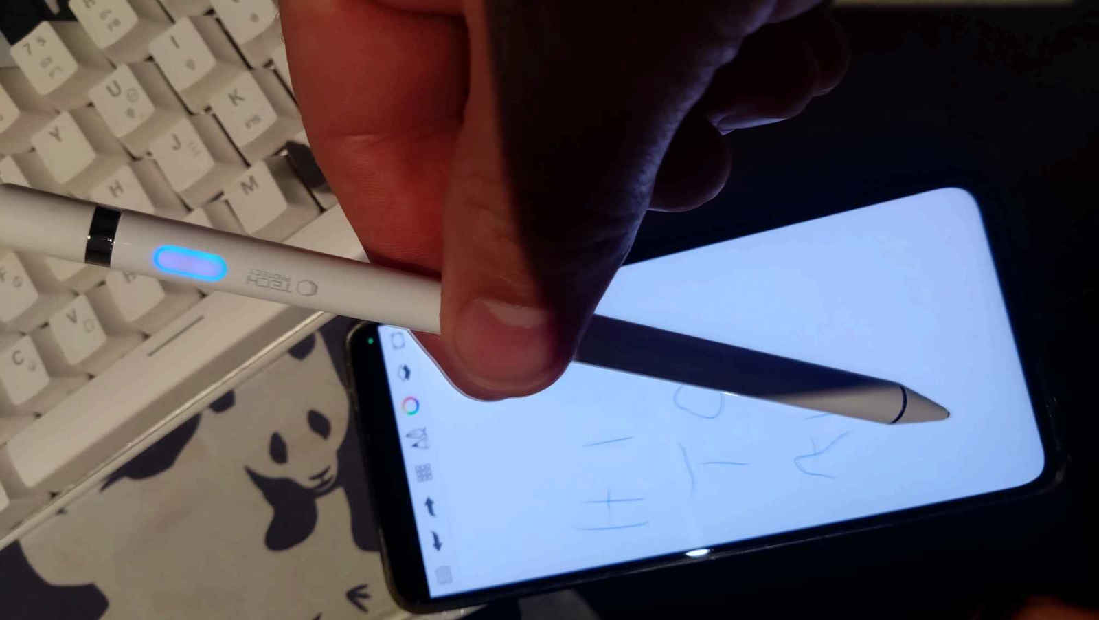 Tech-Protect Active Stylus Pen в Бял цвят 26998