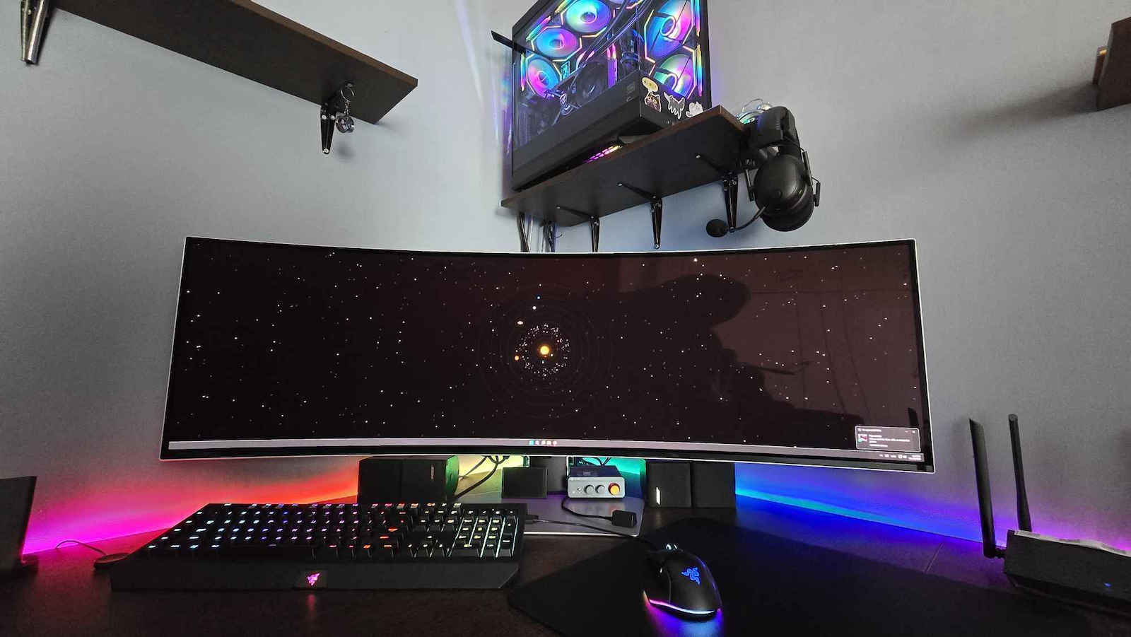 Samsung Odyssey G9 G93SC Ultrawide OLED HDR Curved Gaming Monitor 49" 5120x1440 240Hz with Response Time 0.03ms GTG Silver