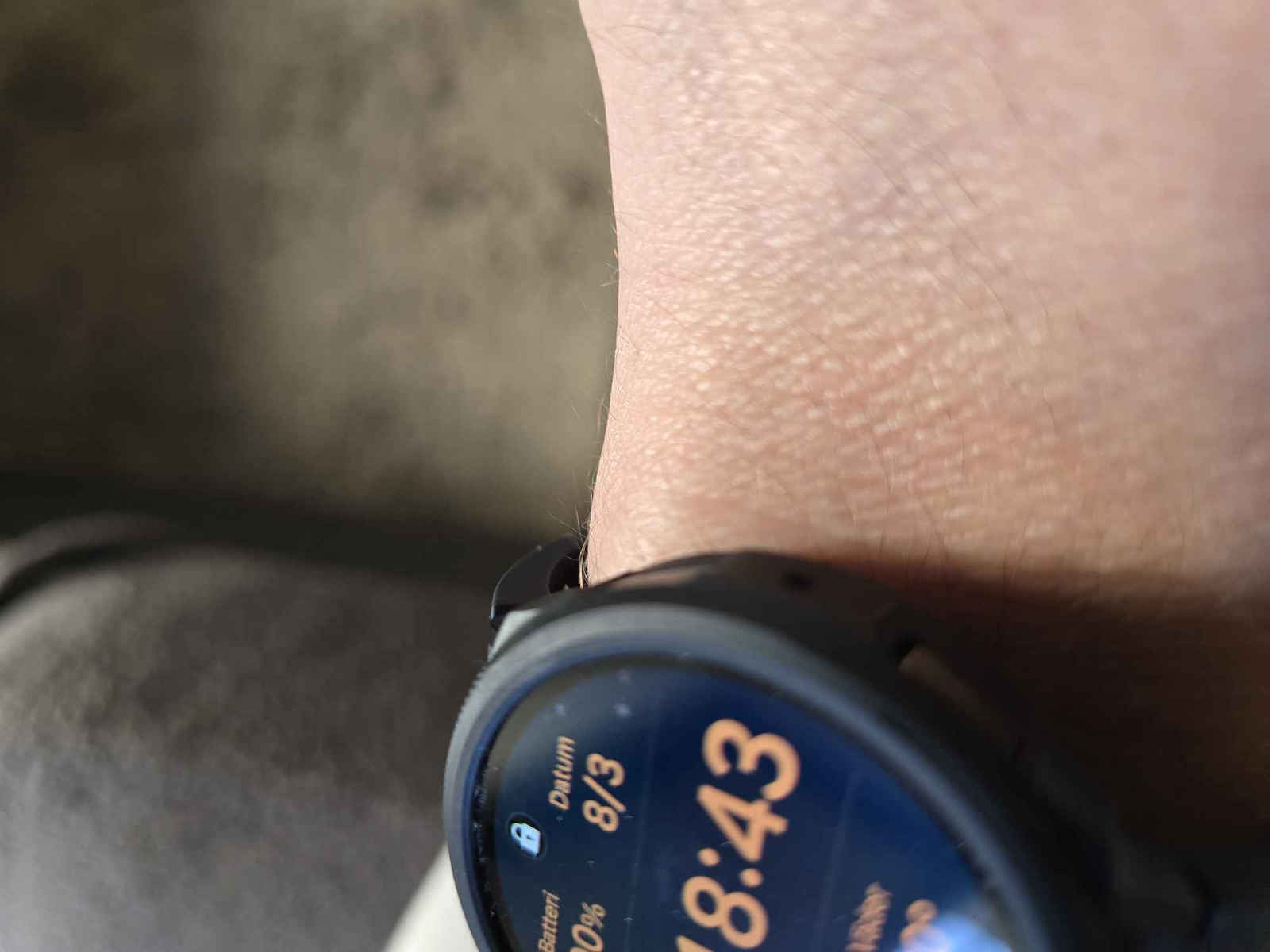 Spigen Liquid Air Θήκη Σιλικόνης σε Μαύρο χρώμα για το Galaxy Watch6 44mm