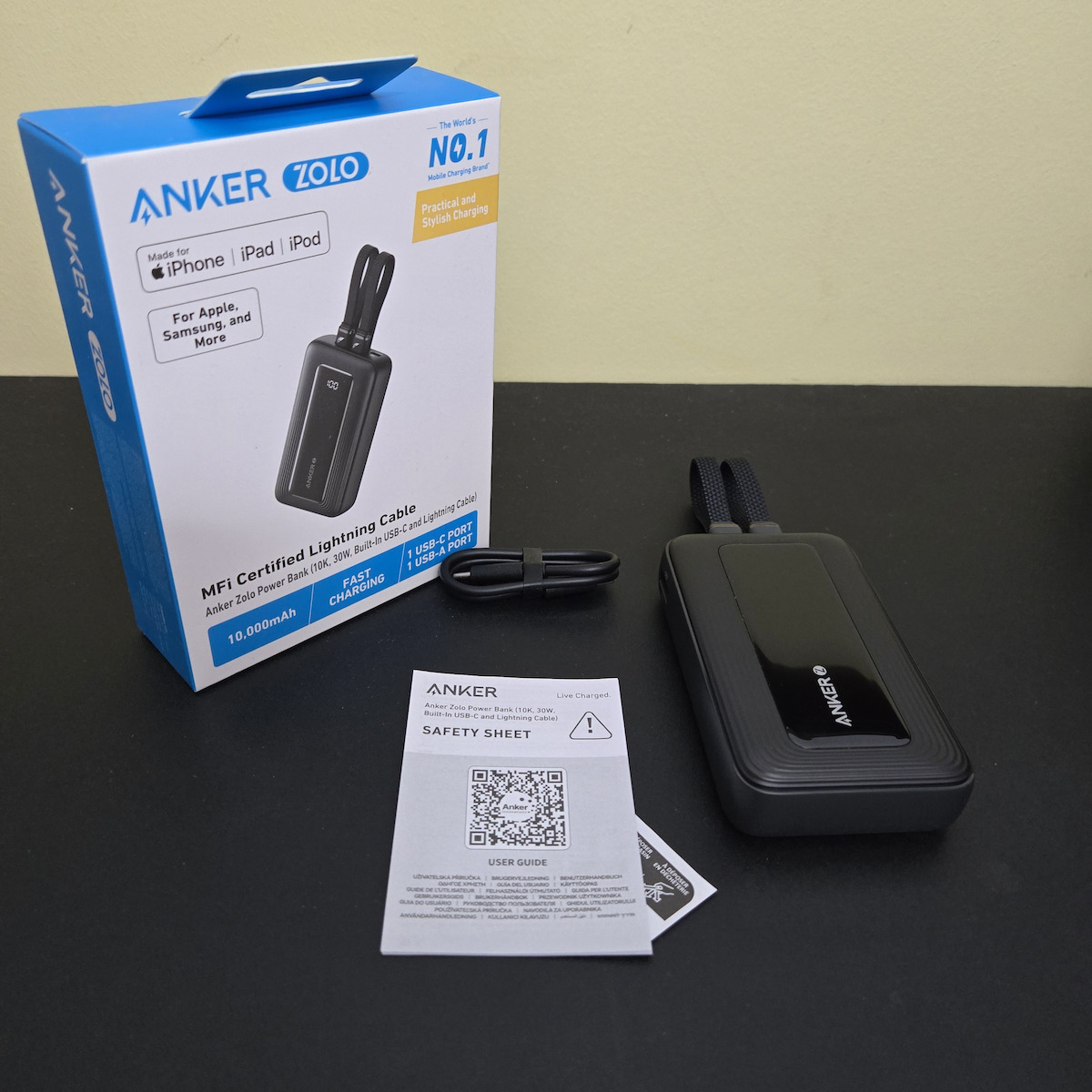 Anker Zolo Power Bank 10000mAh 30W με Θύρα USB-A και Θύρα USB-C Μαύρο