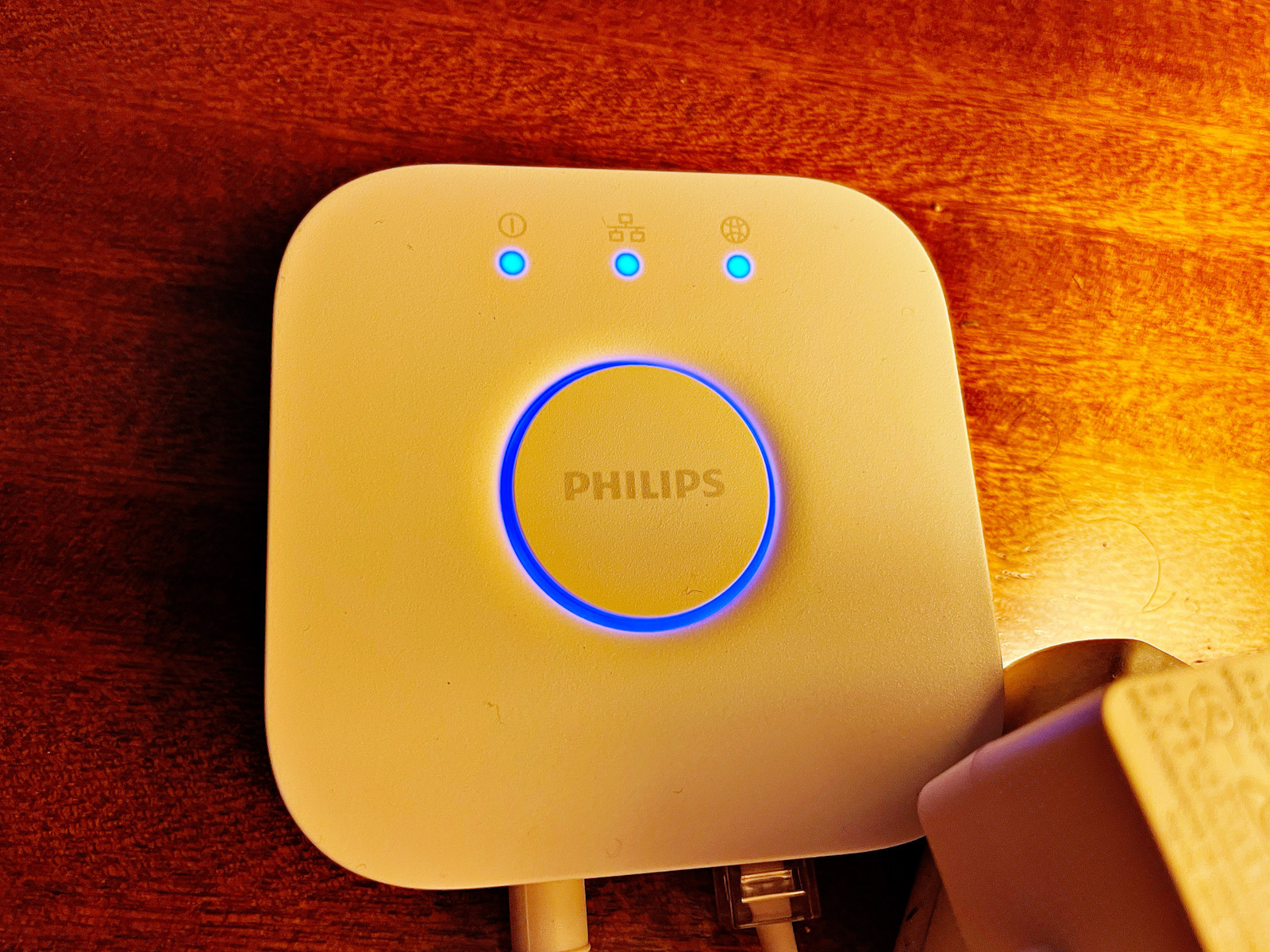 Philips Smart Bulbs LED 11W for Socket E27 and Shape A60 RGBW 1055lm 3pcs