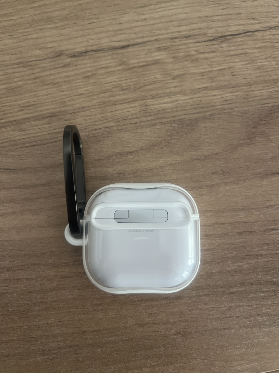 Spigen Ultra Hybrid Silicone Case with Keychain White for Nothing Ear (2)