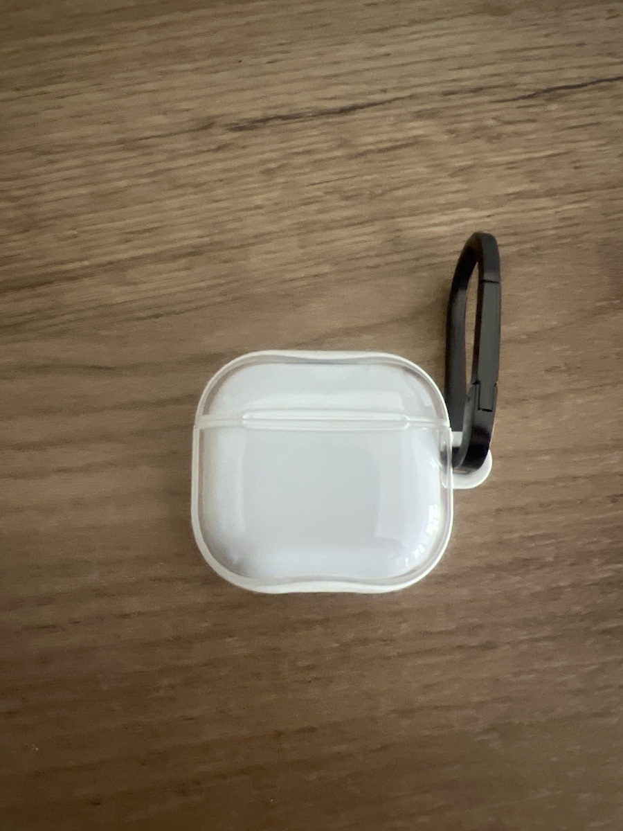 Spigen Ultra Hybrid Silicone Case with Keychain White for Nothing Ear (2)
