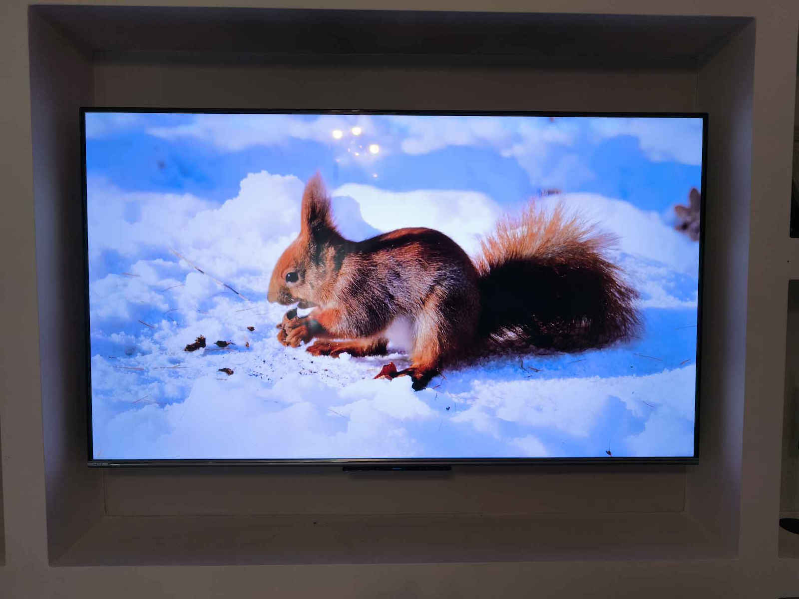 Metz Smart Τηλεόραση 65" 4K UHD QLED 65MQE8000 HDR (2024)