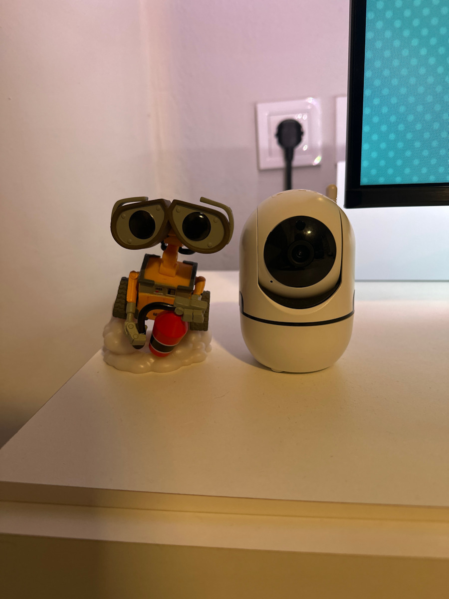 Funko Pop! Disney: Disney - Wall-E with Fire Extinguisher 1115