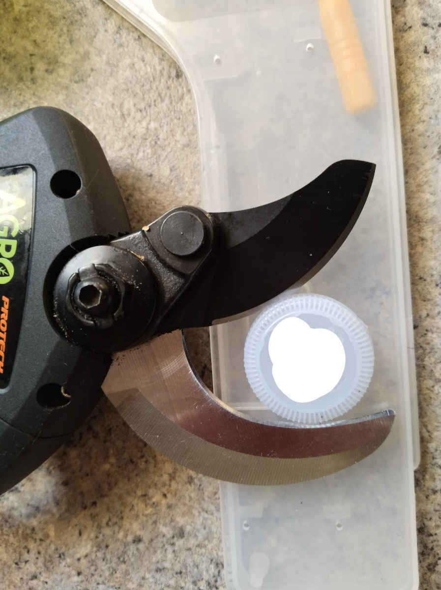 Agroforce Protech 400 Pruning Shears Battery Brushless 21V 2x2.6Ah with Maximum Cutting Diameter 40mm in Carrying Case