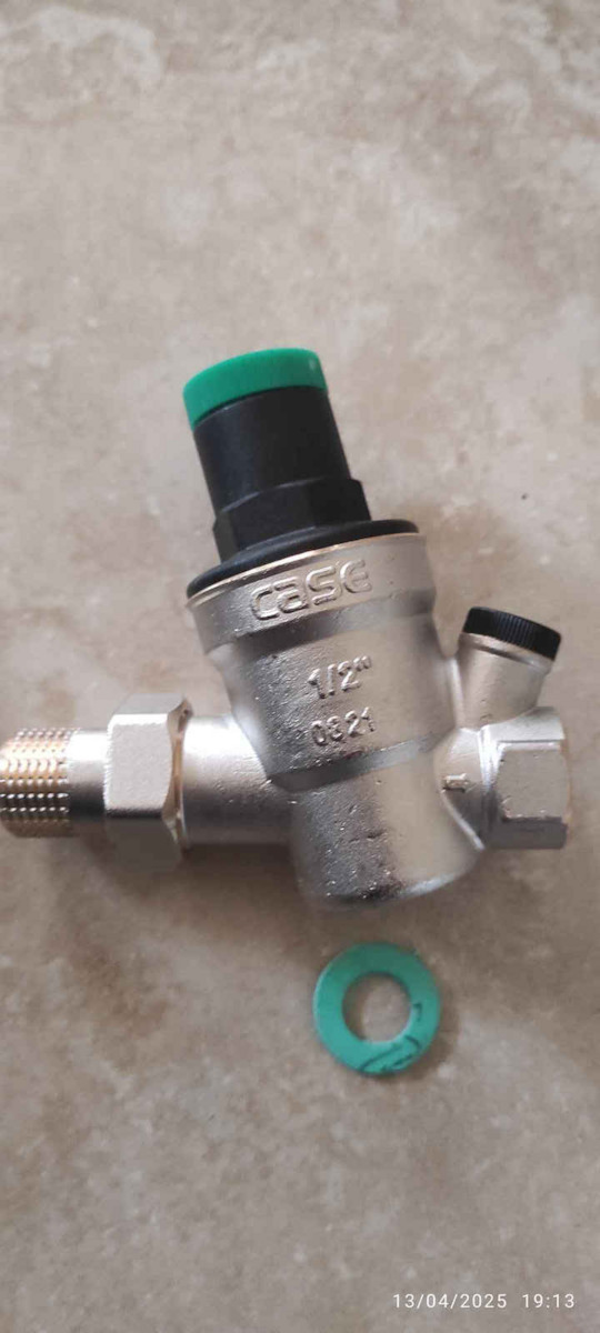 Pressure Pipe Regulator Brass 1/2"