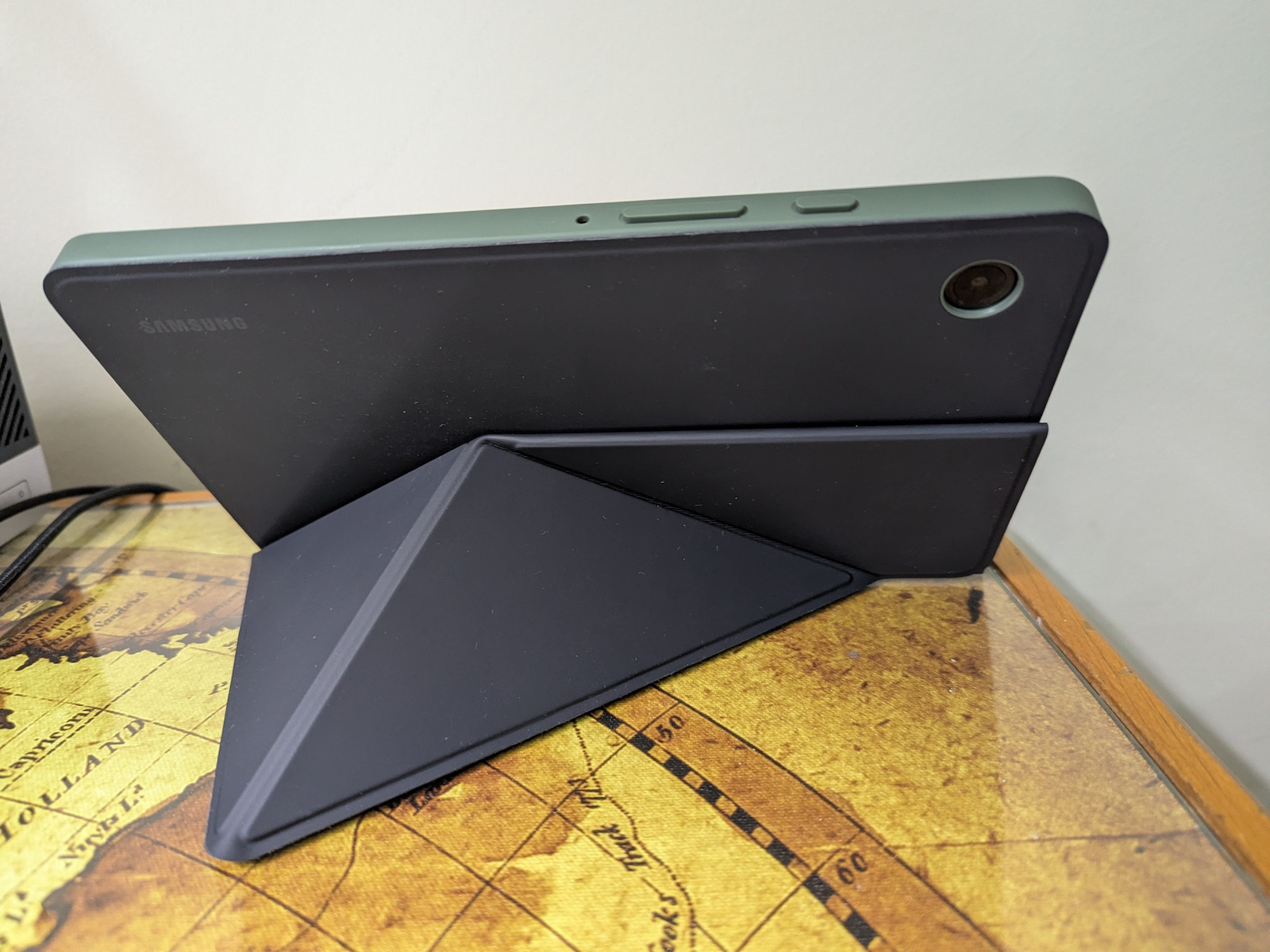 Samsung Galaxy Tab A9 Book Cover Черен