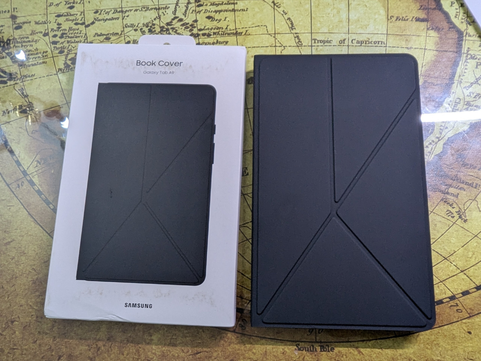 Samsung Galaxy Tab A9 Book Cover Черен