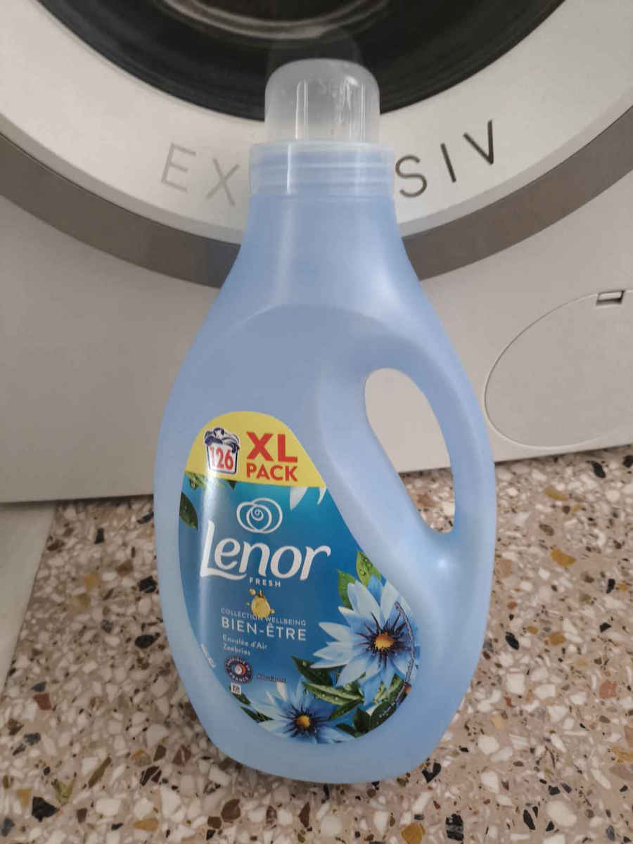 Lenor Ocean Breeze Μαλακτικό Ocean Breeze 126 Μεζούρες