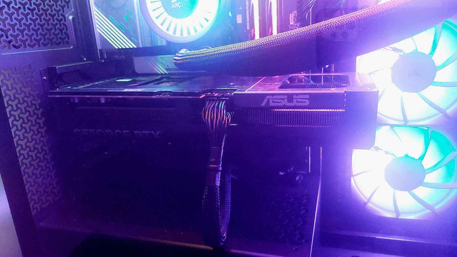 Asus GeForce RTX 5070 12GB GDDR7 Prime OC Κάρτα Γραφικών