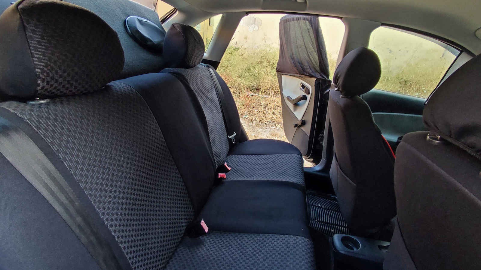 Otom Toro Design Universal Car Seat Covers Cotton Fabric Leatherette Front and Rear Set 11 Pieces Black Red Tro-901