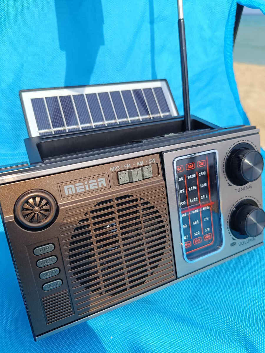 Mk-151BT Solar mit Bluetooth und USB Braun