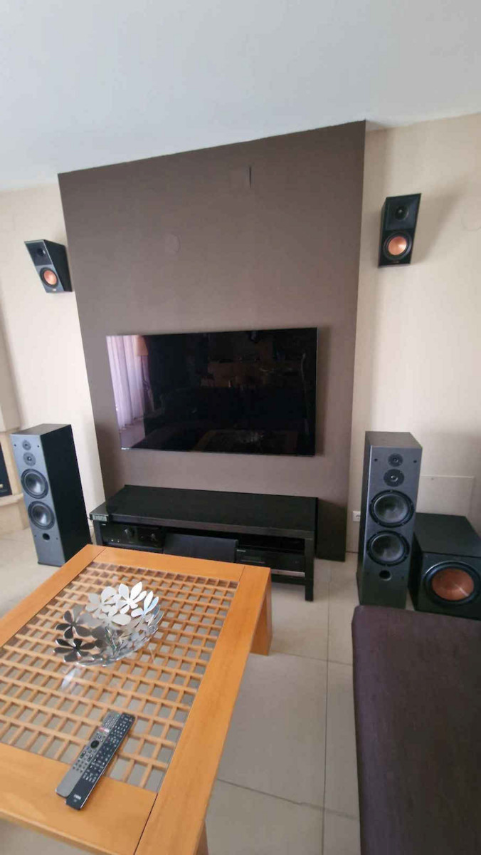 Klipsch RP-500SA II Dolby Atmos RP-500SA II Pair of Hi-Fi Speakers Wall Mounted 300W 2 No of Drivers W17.3xD28.4xH18.8cm. Walnut