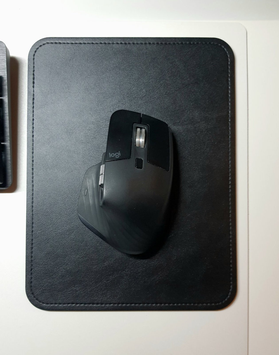 Satechi Premium Vegan-δερμάτινο Mouse Pad Μαυρο Sa-st-lmpk