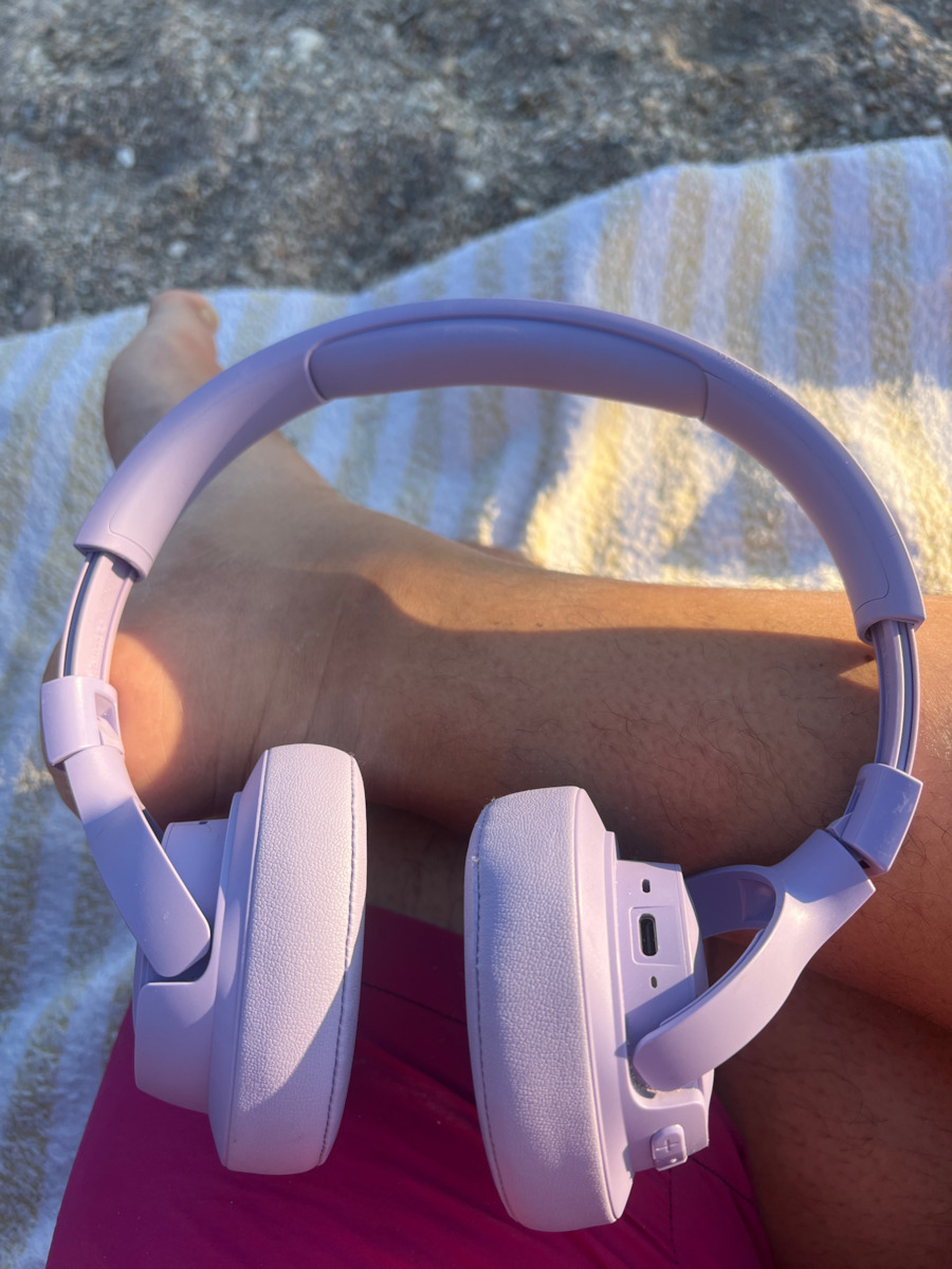 JBL Tune 720BT Ασύρματα / Ενσύρματα Over Ear Ακουστικά με 76 ώρες Λειτουργίας και Quick Charge Μαύρα