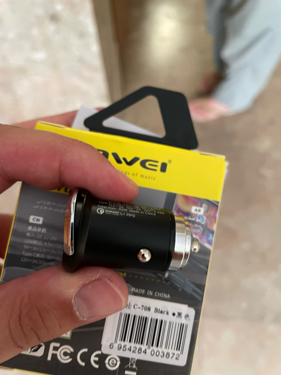 Awei C-708 Car Charger 45W with Ports: 1xUSB 1xType-C Black Color