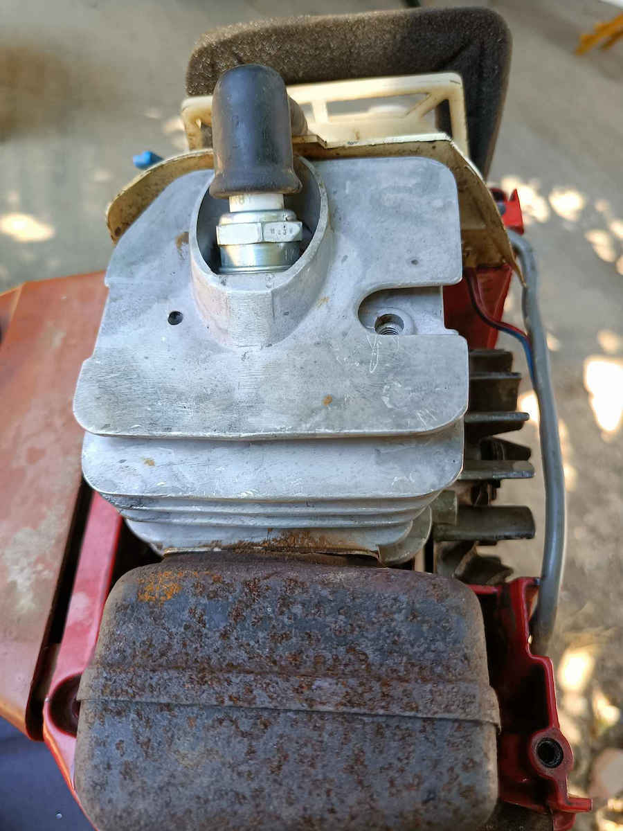 Husqvarna 578 03 71-02 Λάδι Μίξης για Δίχρονους Κινητήρες (2T) Ημισυνθετικό 4lt