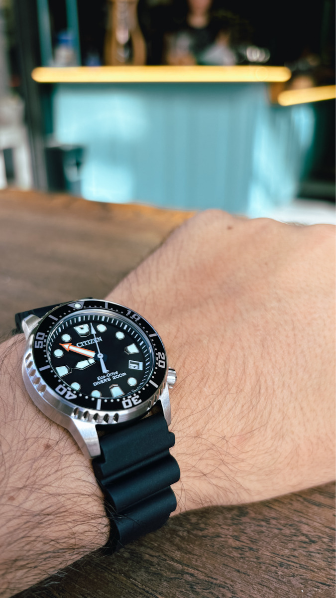 Citizen Γυναικείο Ρολόι 36mm Μπαταρίας με Μαύρο Μεταλλικό Μπρασελέ