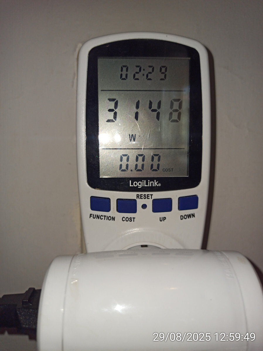 LogiLink Logilight Electrical Meter Socket 3.68kW