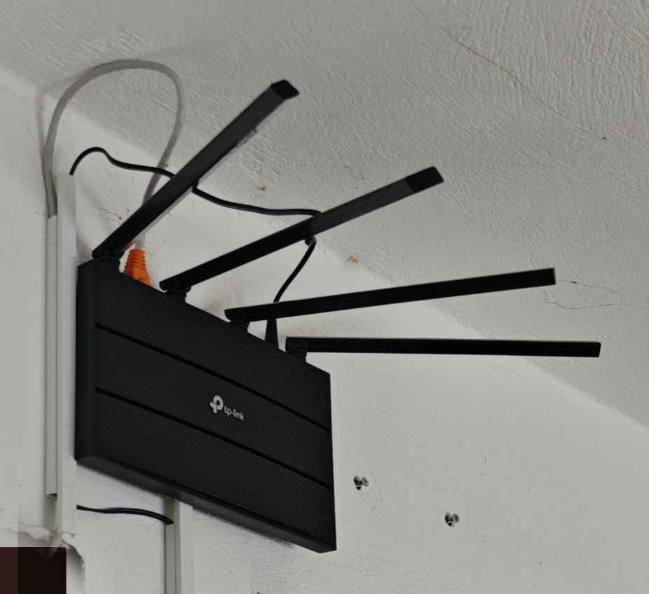 TP-LINK Archer C6 v4 Drahtlos Router Wi‑Fi 5 mit 4 Anschlüssen Gigabit Ethernet