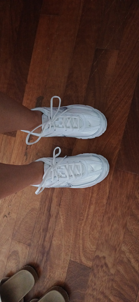 Initiator Sneakers White