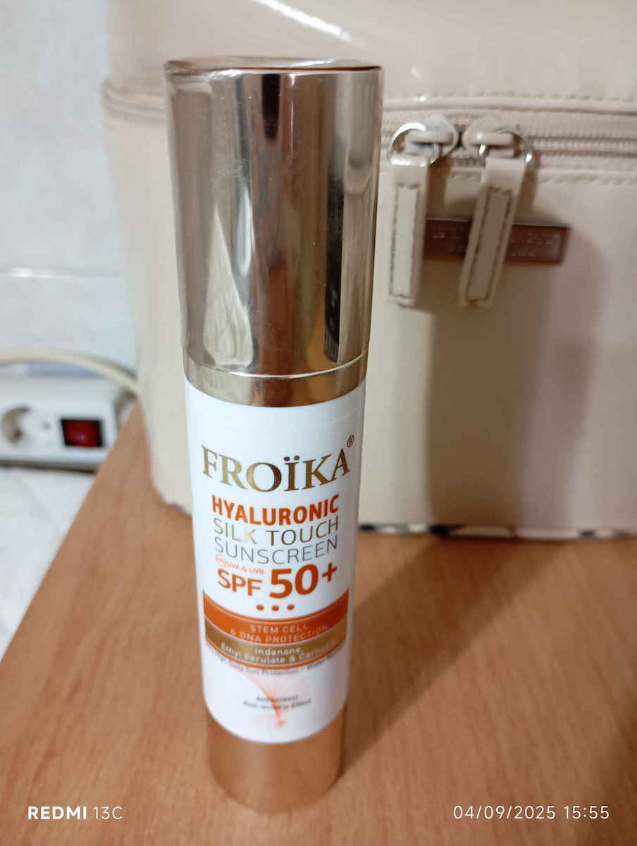 Froika Hyaluronic Silk Touch SPF50+ Αδιάβροχη Αντηλιακή Κρέμα Προσώπου 50ml