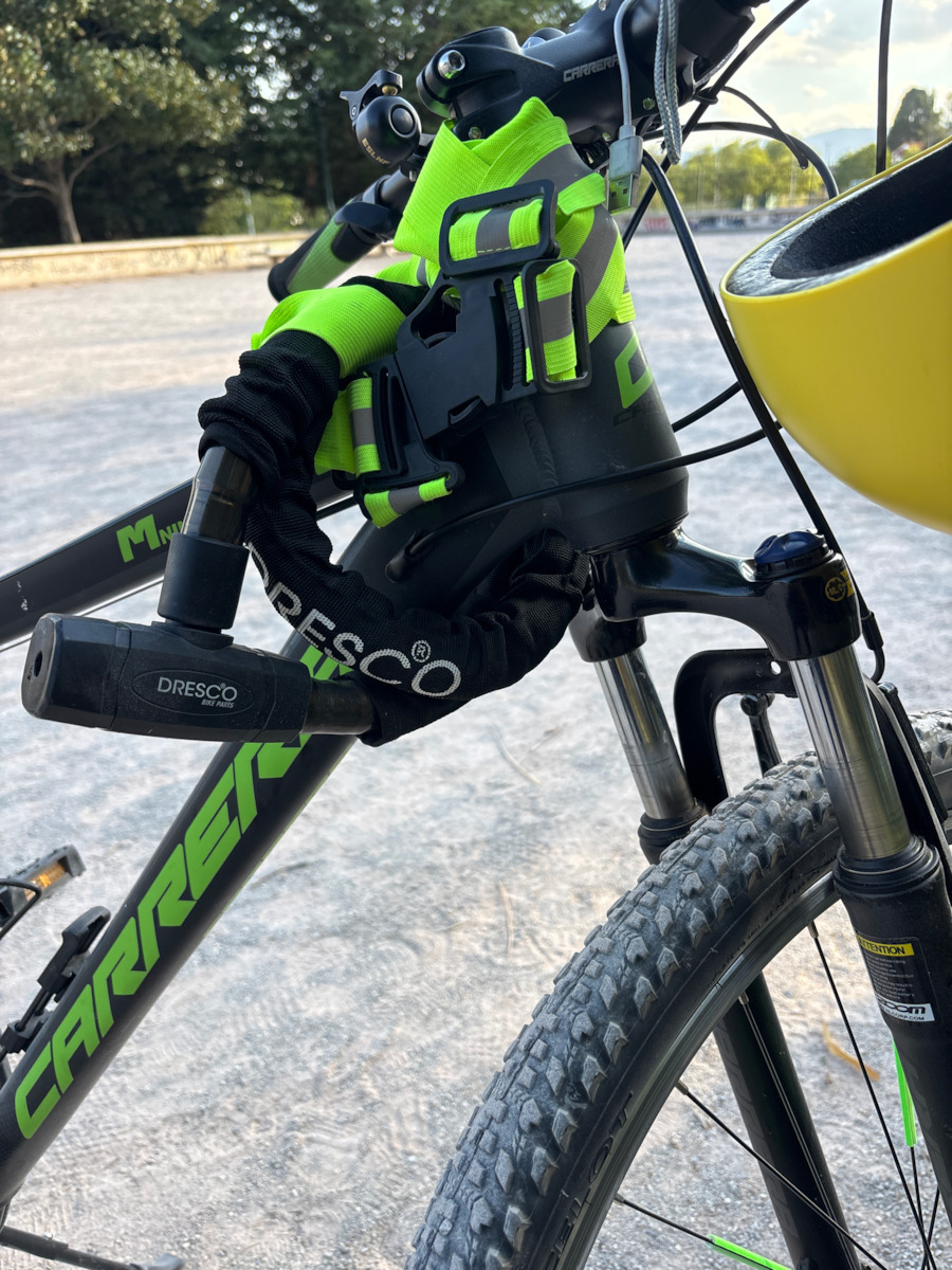 Dresco Pantser mit Schlüssel Schwarz 100 cm Ø22 mm