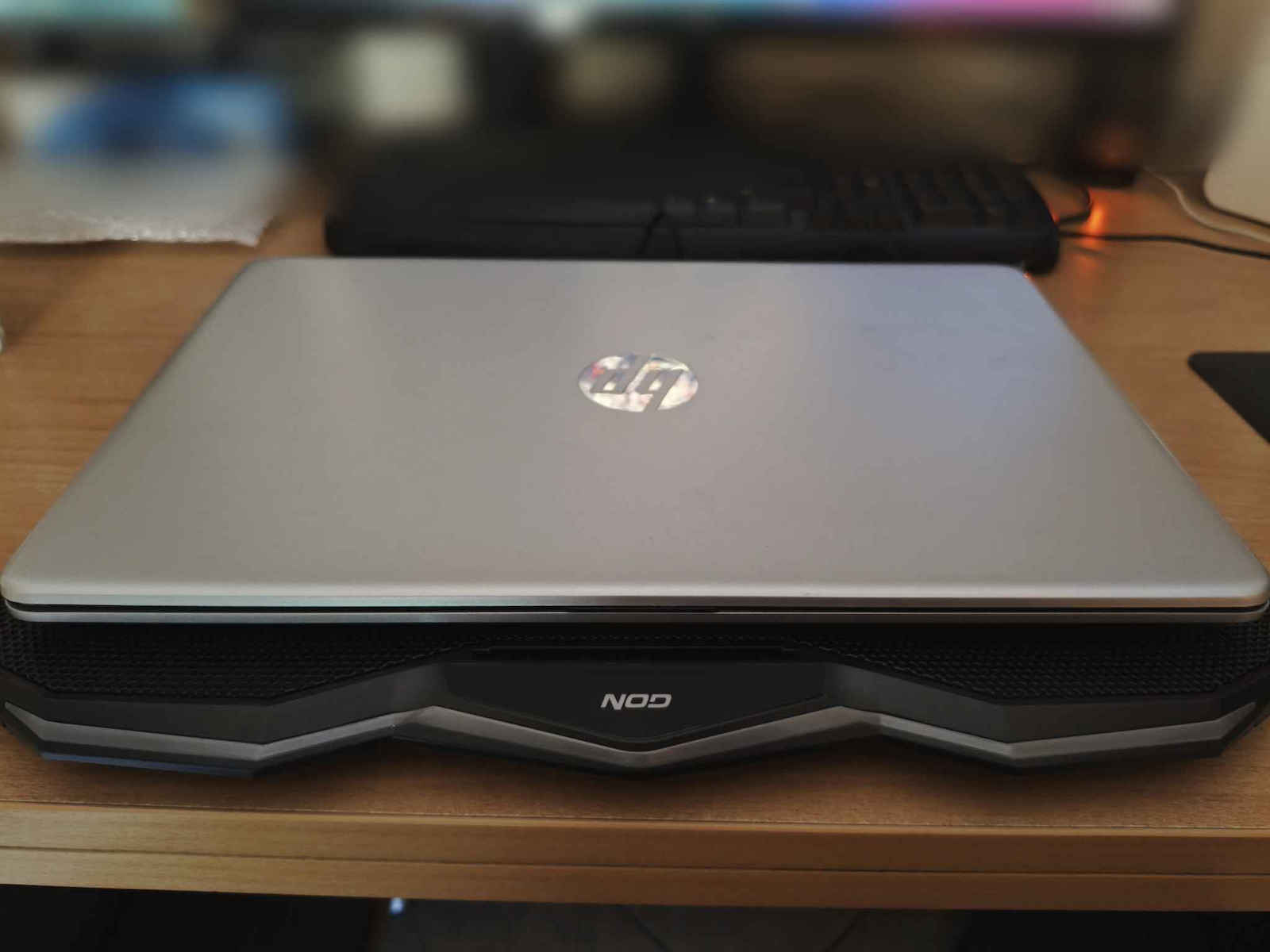 NOD Vortex RGB Cooling Pad για Laptop έως 17.3" με 1 Ανεμιστήρα