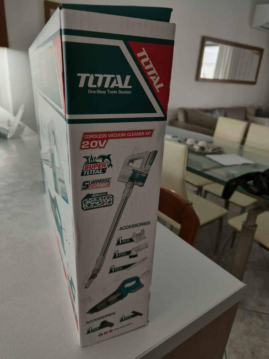 Total Aspirator de mână reîncărcabil 20V