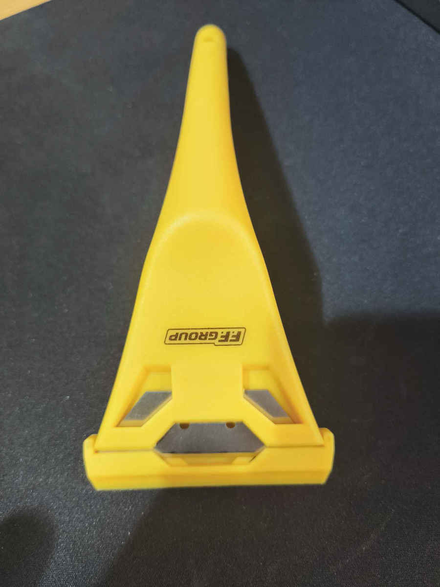 FFG Scraper Tool with Plastic Handle Suitable for Windows 60mm